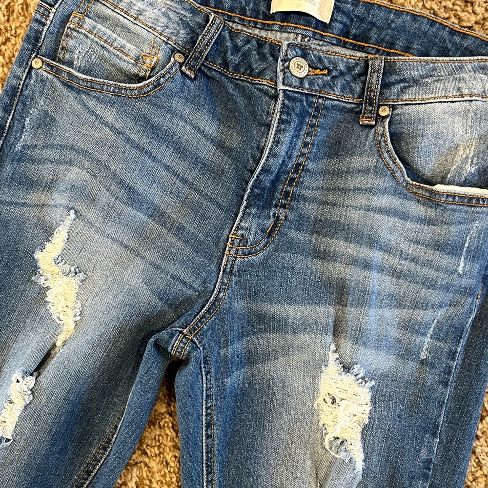 Alter’d State Distressed Jeans size 27 - Picture 2 of 5